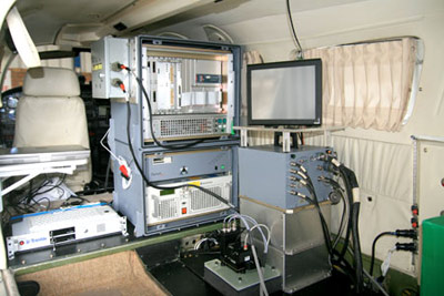 Sistema Laser Scanner e Câmara Digital Aerofotogramétrica conjudados à aeronave.