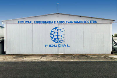 Hangar situado no Aeroporto do Bacacheri, em Curitiba-PR.